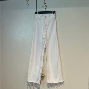 Zara White Wide Leg Jeans with Frayed Hem